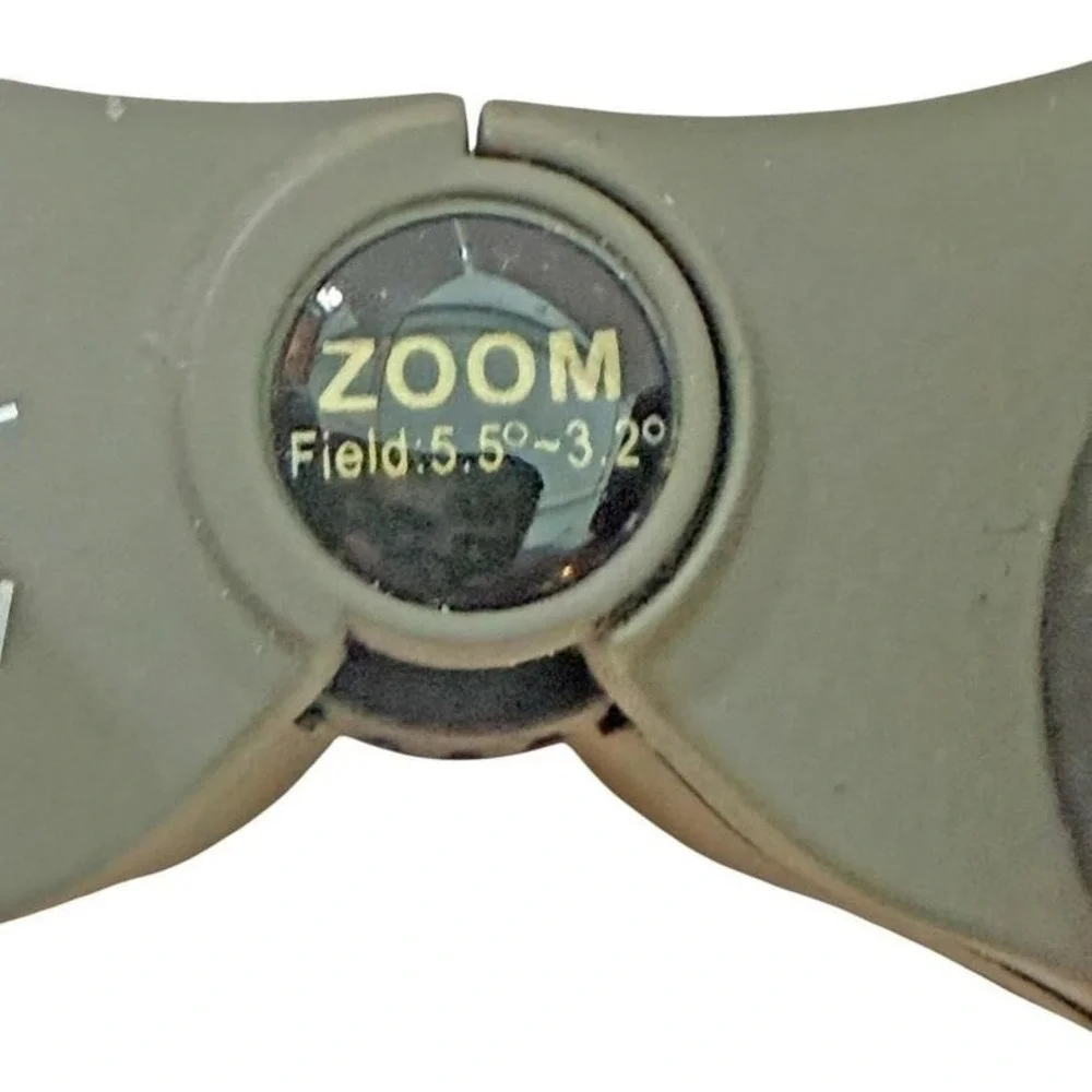 Carson 5-15x17mm Zoom Compact Binoculars Green Rubber Grip with Carrying Case